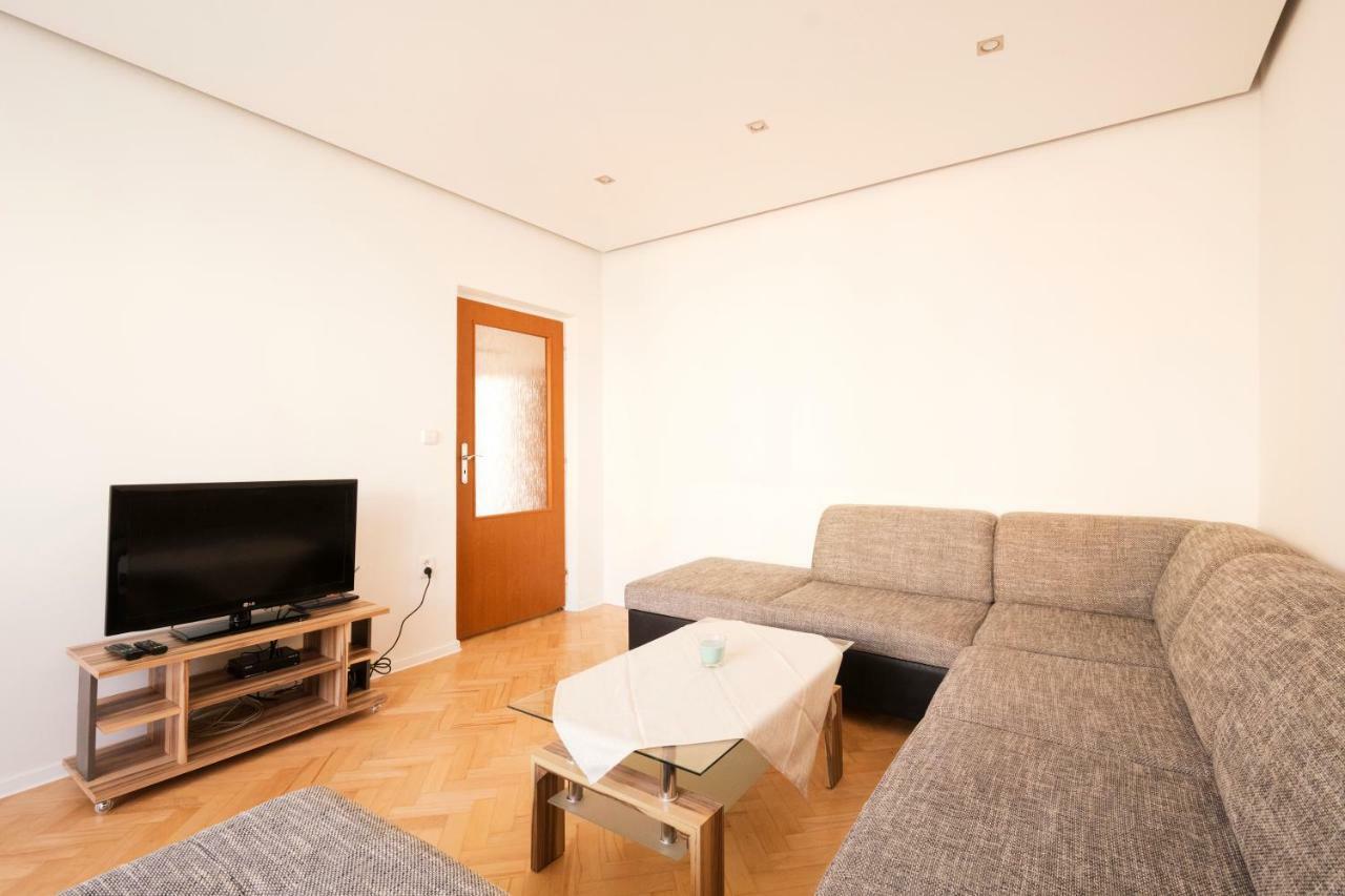 Terasa Capajevova 6 Kosice Apartment Ngoại thất bức ảnh